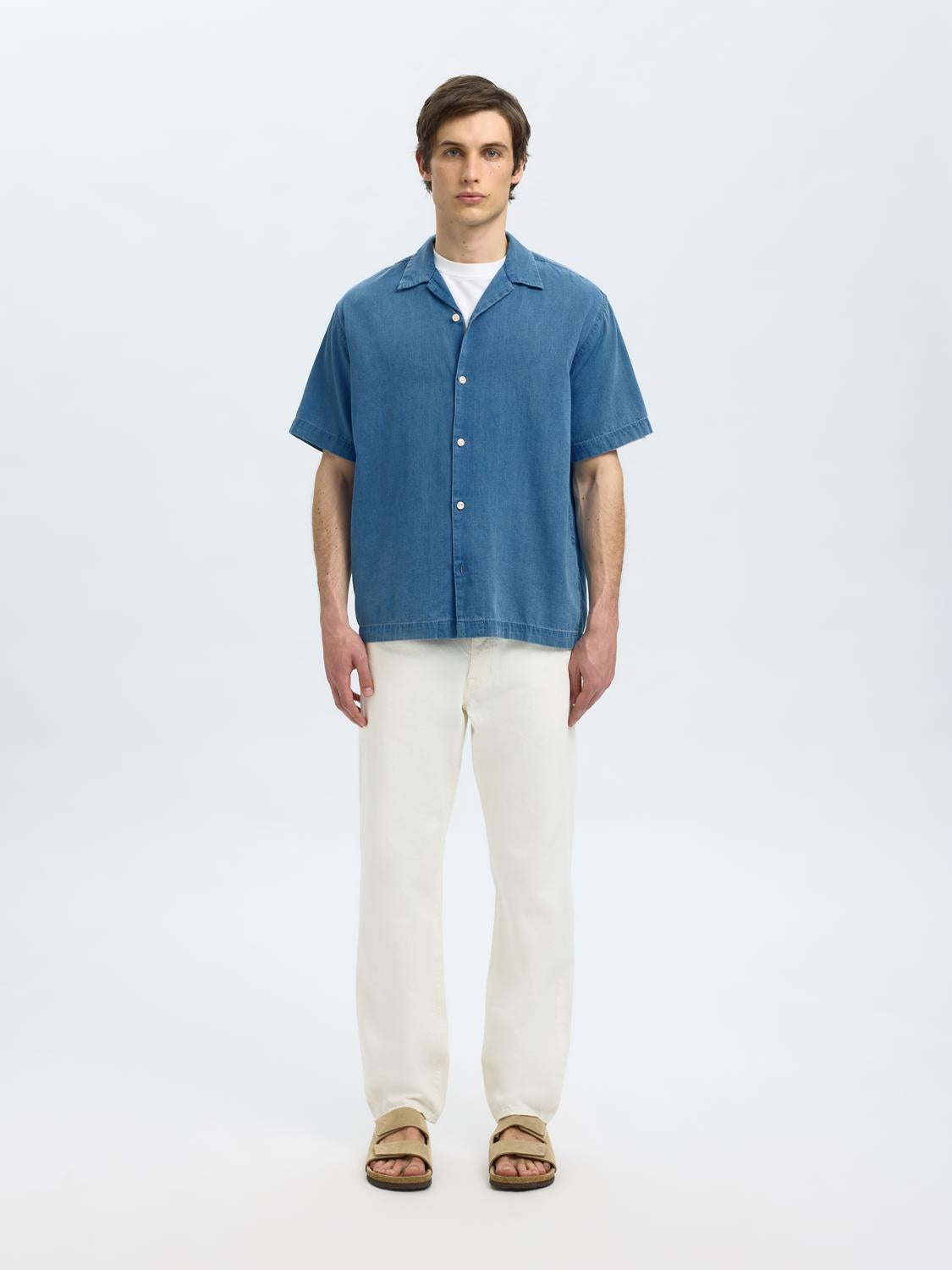 model_shot-front_full